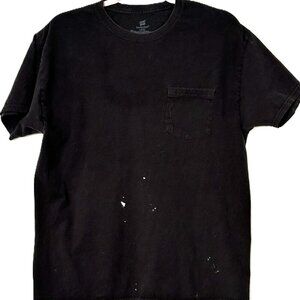 Black Tee Men's Size Large With Front Pocket